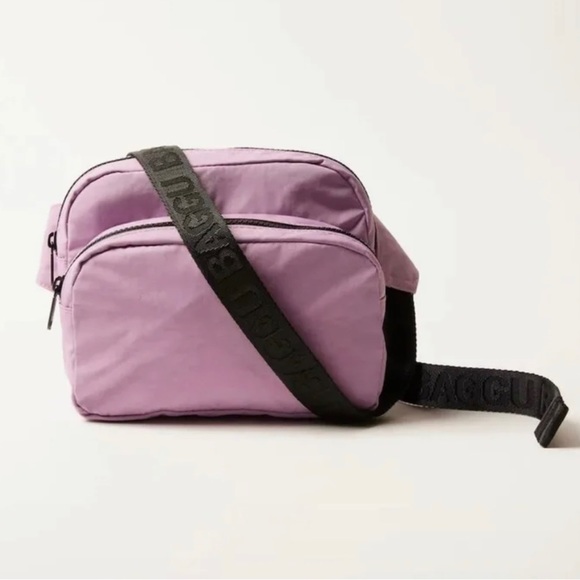 Baggu Medium Nylon fanny Bag, Lavendar - Picture 2 of 8